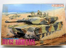 Modellino model kit montaggio