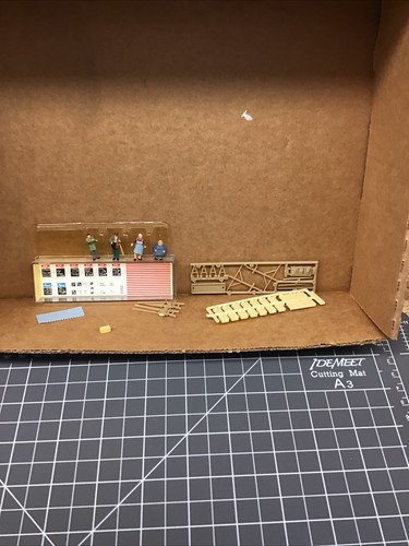Preiser scale figures - ho,