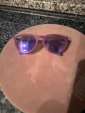 Occhiali Ray Ban colore viola/rosa da sole, bambina