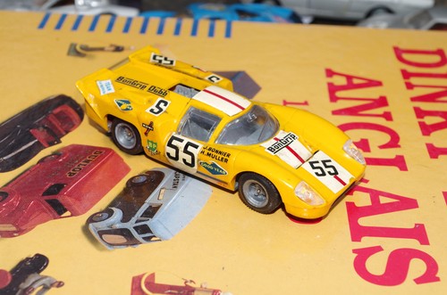 Lola t70 mk3 bonnier - lola, b