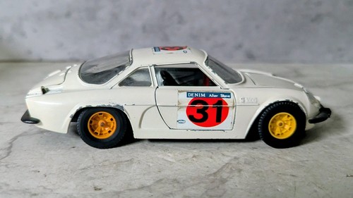 Burago renault alpine denim - renault,