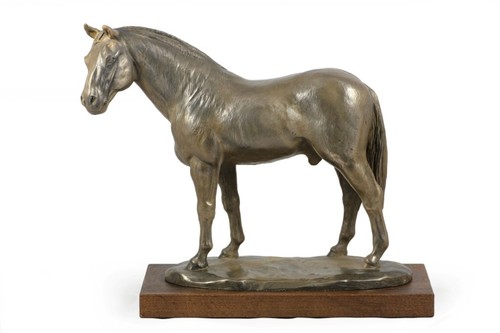 Cavallo hannoveriano statuetta