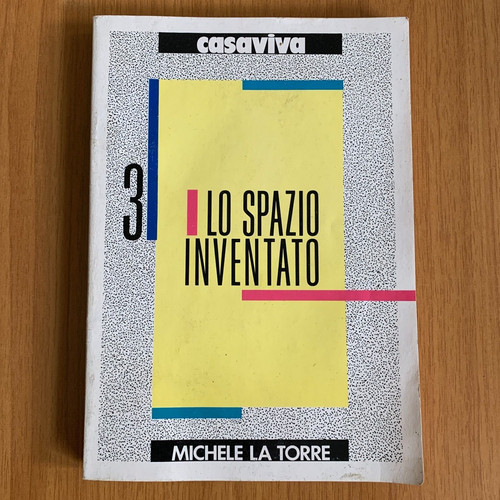 Spazio inventato volume - inventato,