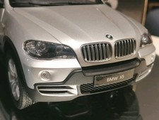 Kyosho 1/18 BMW X5 E70 (2006)