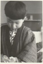  B3 - Foto Photo Fotografia Anni 50 - Bambino Japan Japanese Gonfiabile Kimono