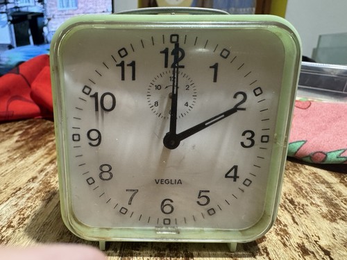 Sveglia vintage plastica - in,