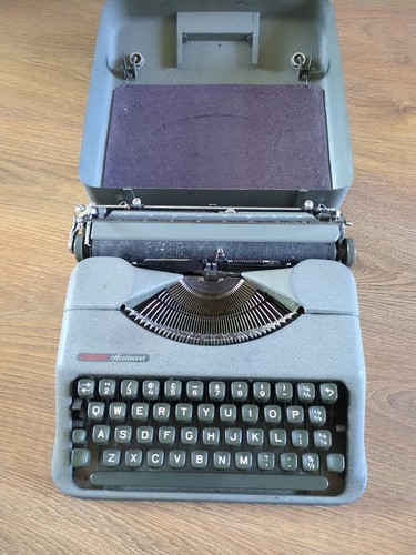 Vintage empire aristocrat - empire,