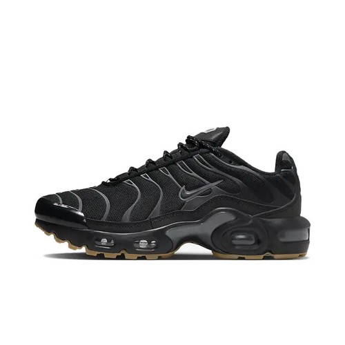 Nike air max plus - plus, tuned
