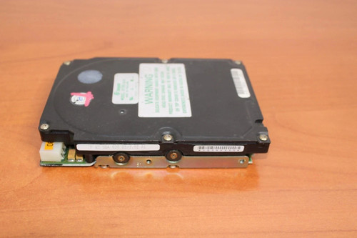 Vintage ide hard disk - -,