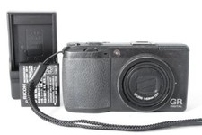Fotocamera compatta RICOH GR