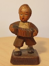 Child Sculpture Musician
