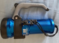 TORCIA SUBACQUEA CON PILA