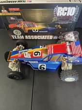 Associated RC 10 40th