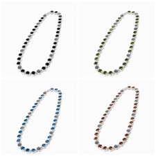 Collana con pietre colorate e