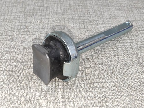 Pulsante tendicatena - , di