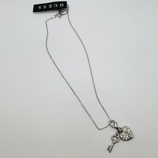 Collana con ciondolo cuore e