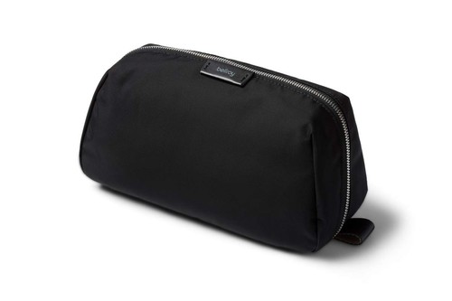 Bellroy toiletry kit plus - toiletry,