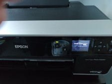 Epson R3000 Stampante A3+ non fuzionante