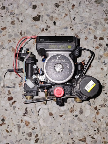 Gruppo pompa grundfos upm2 - pompa,