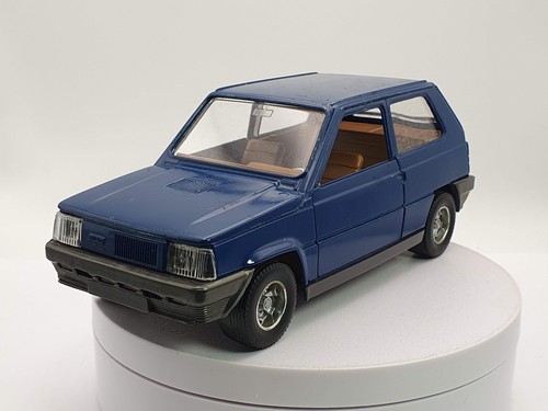 Fiat panda burago 24 - fiat, 1/24