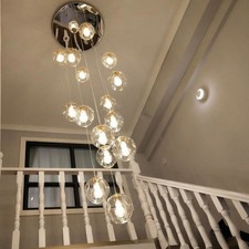 Lampadario scala illuminazione
