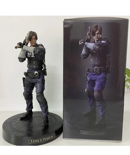 Resident evil leon - evil, s.