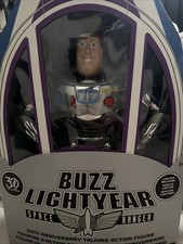Buzz lightyear 30th - lightyear,