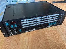 Circuiti sequenziali Prophet 2002 con espansore memoria ed emulatore floppy