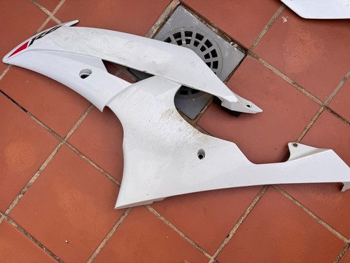 Yamaha yzf left side - yamaha,