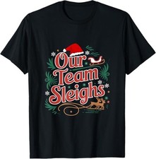 T-Shirt Maglietta Our Team Slitte Renne di Natale Lavoratori di Babbo Natale Ufficio S-3XL