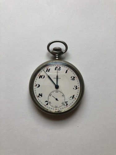 Very rare doxa medaille milan - rare,