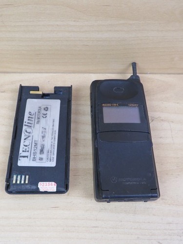 Vecchio telefono cellulare - vecchio,