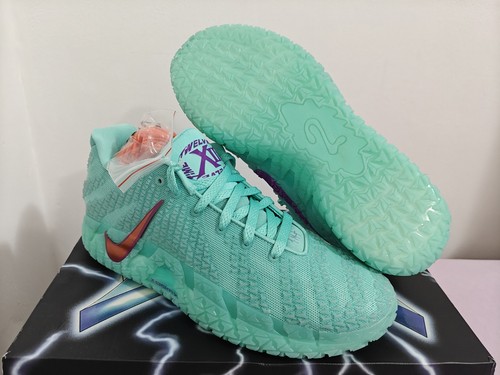 Nike twelve time size - twelve,