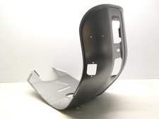 LAMIERATO SCUDO E PEDANA