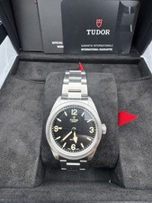 2025 Tudor Ranger 39 mm M79950-0001 set completo mai indossato