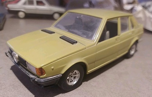 Bburago 0164 alfa romeo - alfa,