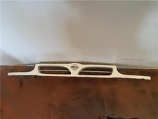 Griglia cofano Nissan vanette cargo hc23 1995 23 d