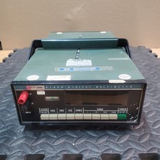 Fluke 8100B Digital Multimeter