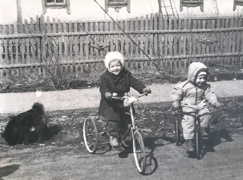 Bellissima bicicletta ragazzo