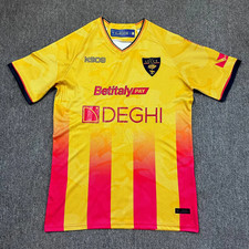 U.S. LECCE Maglie ufficiali