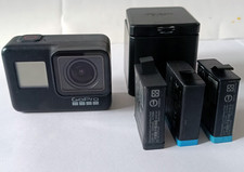 GoPro Hero-7 BLACK + Supporto Casco Moto e bici + Manubrio + Accessori