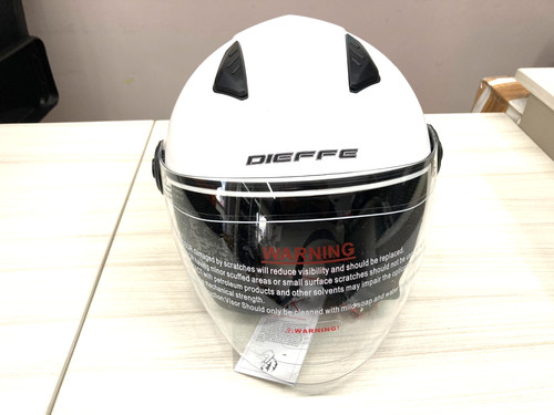 Casco con visiera lunga - lunga, bianco