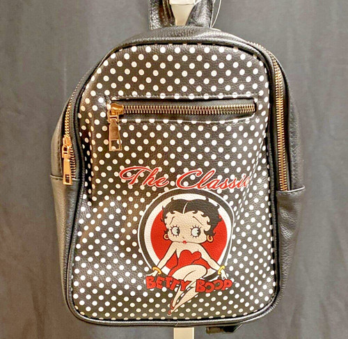 Nuovo con etichette - con, betty