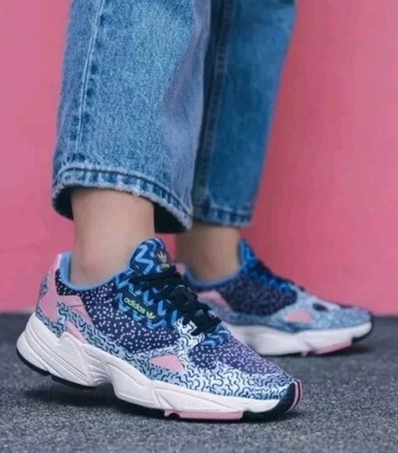 Taglia adidas falcon - 7,5w,