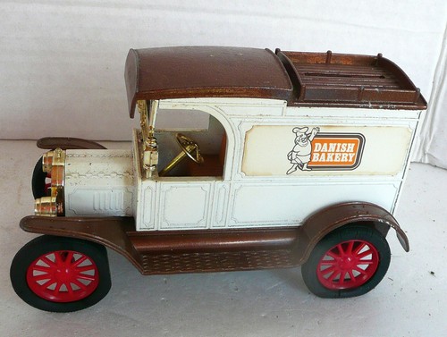 Vintage ertl danish bakery - ertl,