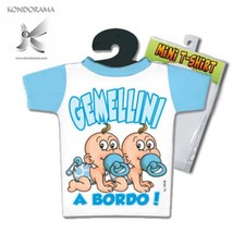 Mini t-shirt azzurra bimbi gemellini a bordo