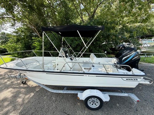 Boston whaler 170 montauk - 170,