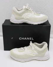 Sneakers Chanel scamosciate