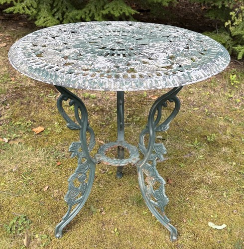Vecchio tavolo bistrot - , vintage