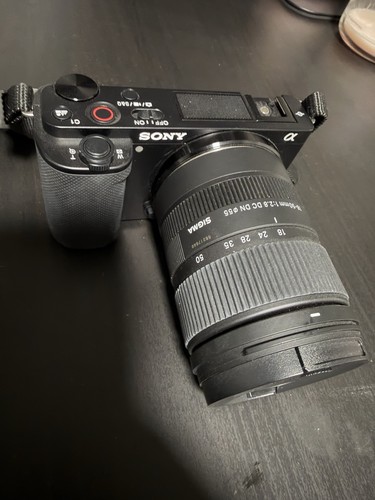 Sony alpha e10 - sony,